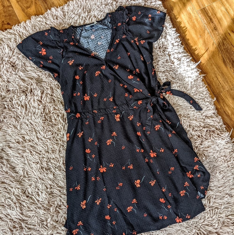 Universal Thread Wrap Dress Size XL
